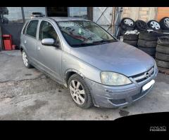 Ricambi Opel Corsa 1.2 benz 16V 80cv del 2006 - 19