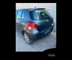 Toyota Yaris 1400 Diesel ricambi disponibili