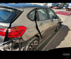 Bmw 218 d 2016 ricambi disponibili - 6