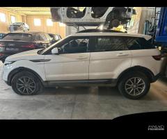 Land Rover Evoque ricambi disponibili - 2