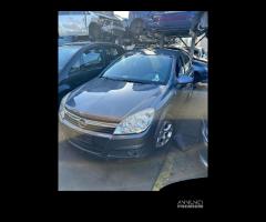 RICAMBI USATI AUTO OPEL Astra H Berlina Diesel 1.7