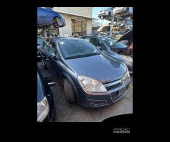 RICAMBI USATI AUTO OPEL Astra H Berlina Diesel 1.7