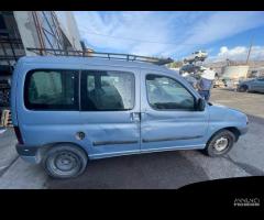 Ricambi Citroen Berlingo 2.0 diesel 90cv del 2001 - 6