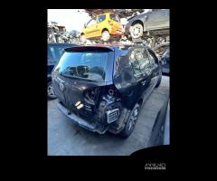 RICAMBI USATI AUTO VOLKSWAGEN Golf 5 Berlina Diese