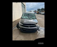 Opel crossland 2021 ricambi disponibili