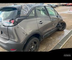 Opel crossland 2021 ricambi disponibili