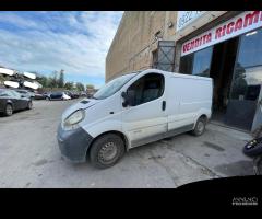 Ricambi Nissan Primastar 2.5 diesel 135cv del 2006