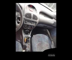 Ricambi Peugeot 206 1.9 diesel 69cv del 2000