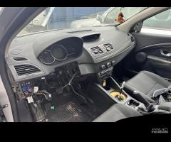 RICAMBI USATI AUTO RENAULT Megane III Diesel 1.5 (