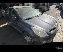 RICAMBI USATI AUTO HYUNDAI i20 1Â° Serie Benzina 1