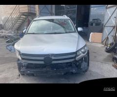 Ricambi Volkswagen Tiguan 2.0 TDI 4MOTION del 2016