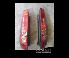 Fanali Post Ford Fiesta 07 - 2