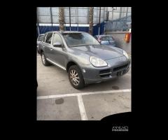 RICAMBI USATI AUTO PORSCHE Cayenne 1Â° Serie Benzi