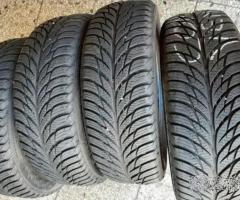 4 gomme usate 185 60 15 uniroyal