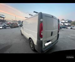 Ricambi Opel Vivaro 2.0 CDTI 114cv del 2009 - 17