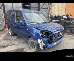 Ricambi Fiat Doblo 1.3 MTJ 16V 84cv del 2006