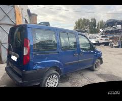 Ricambi Fiat Doblo 1.3 MTJ 16V 84cv del 2006