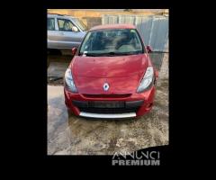 Renault clio 1500 dci 2010 ricambi disponibili