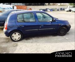 Renault clio 2003 ricambi disponibili