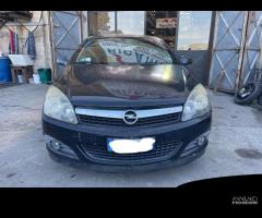 Ricambi Opel Astra GTC 1.7 CDTI 101cv del 2008