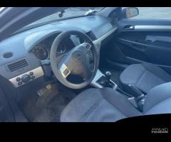 Ricambi Opel Astra GTC 1.7 CDTI 101cv del 2008