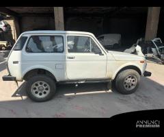 Ricambi Lada Vaz Niva 4x4 1.6 benz/GPL del 1991