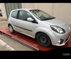 Renault twingo 2011 ricambi disponibili