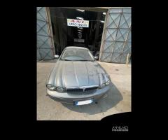 Ricambi Jaguar X-Type 2.0 diesel 131cv del 2005