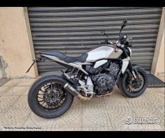 Honda CB 1000 R - 04/2022 - Accessoriata - 4