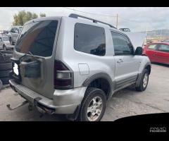 Ricambi Mitsubishi Pajero 2.5 TDI / 3.2 DI-D