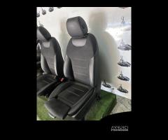 Tappezzeria completa mercedes gla 45s 2023 pelle