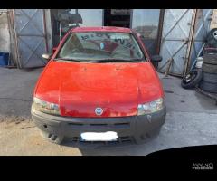 Ricambi Fiat Punto 1.2 benz 60cv del 2000