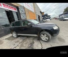 Ricambi Volkswagen Touareg 2.5 TDI R5 del 2005