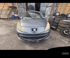 Ricambi Peugeot 207 1.4 benz 95cv del 2008