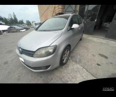 Ricambi Volkswagen Golf Plus 1.6 benz del 2009 - 3