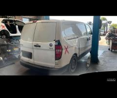 RICAMBI HYUNDAI H1 2008 D4CB MOTORE KO