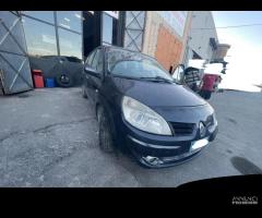 Ricambi Renault Scenic 1.9 dCi 130cv del 2007