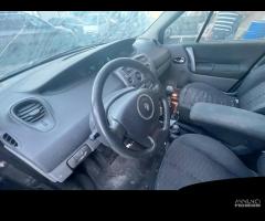 Ricambi Renault Scenic 1.9 dCi 130cv del 2007