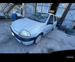 Ricambi Renault Clio 1.2 benz 60cv del 1999 - 1