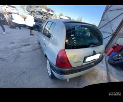 Ricambi Renault Clio 1.2 benz 60cv del 1999 - 2