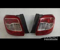 Fanalino stop dx o sx dacia sandero 2016