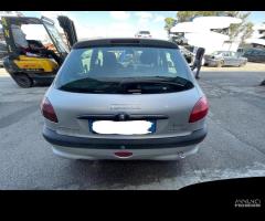 Ricambi Peugeot 206 2.0 HDi 90cv del 2005 - 2