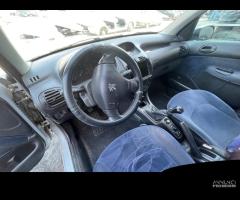 Ricambi Peugeot 206 2.0 HDi 90cv del 2005 - 11