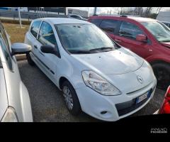 RENAULT Clio 3ª serie - 2012 1.5dci 55kw van