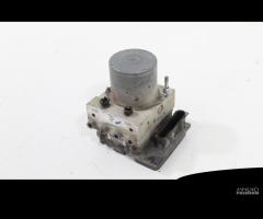 ABS NISSAN Qashqai 2Â° Serie 00527 00489 < 100531/