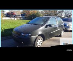 Ricambi Usati FIAT PUNTO (1N/1P) 2000