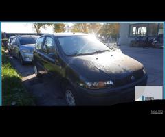 Ricambi Usati FIAT PUNTO (1N/1P) 2000