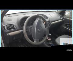 Ricambi Usati RENAULT CLIO 2a Serie 2004