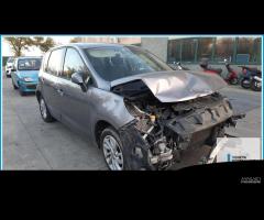 Ricambi Usati RENAULT SCENIC 3a Serie 2010 - 2