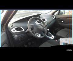 Ricambi Usati RENAULT SCENIC 3a Serie 2010 - 8